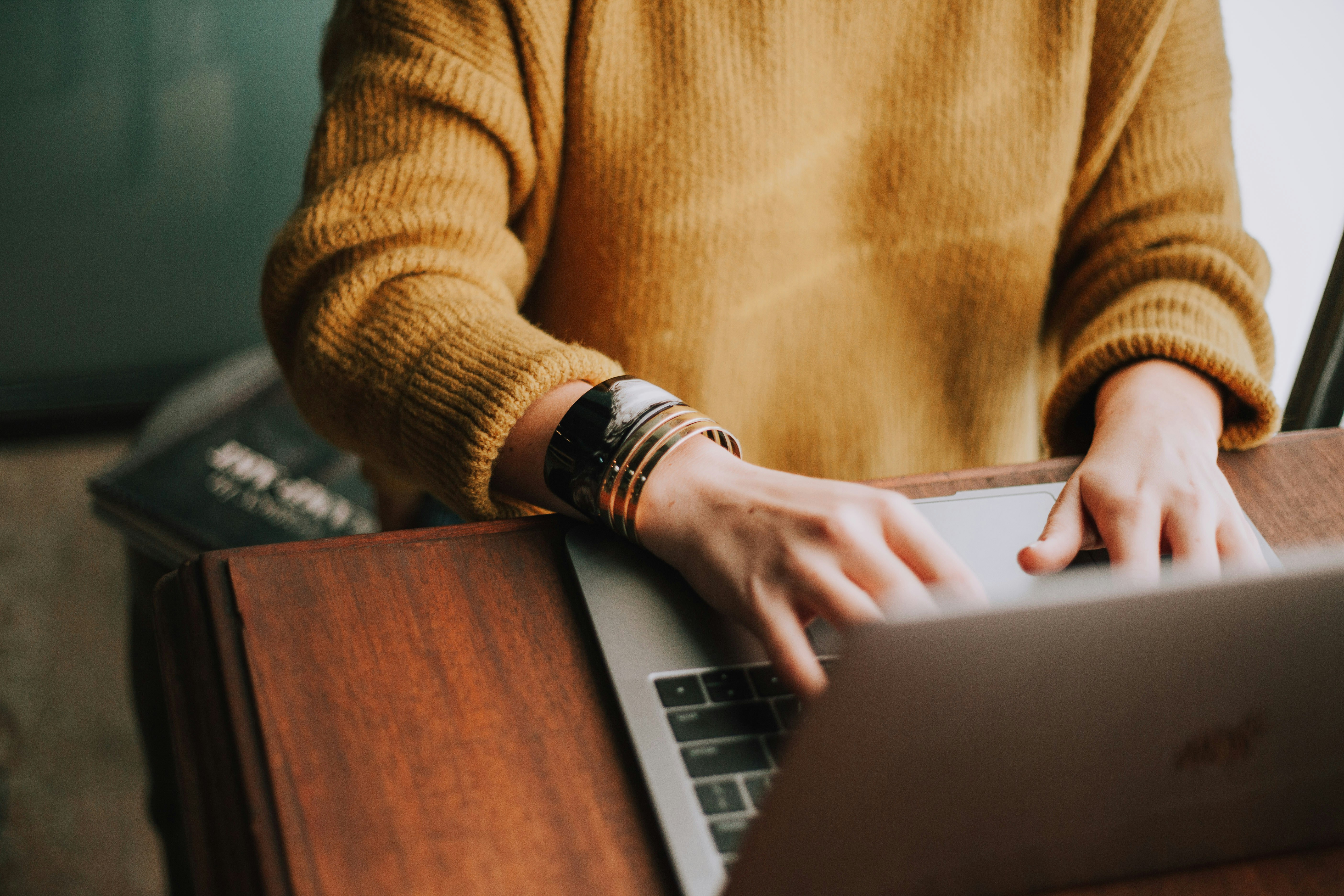 Accessing a digital classroom